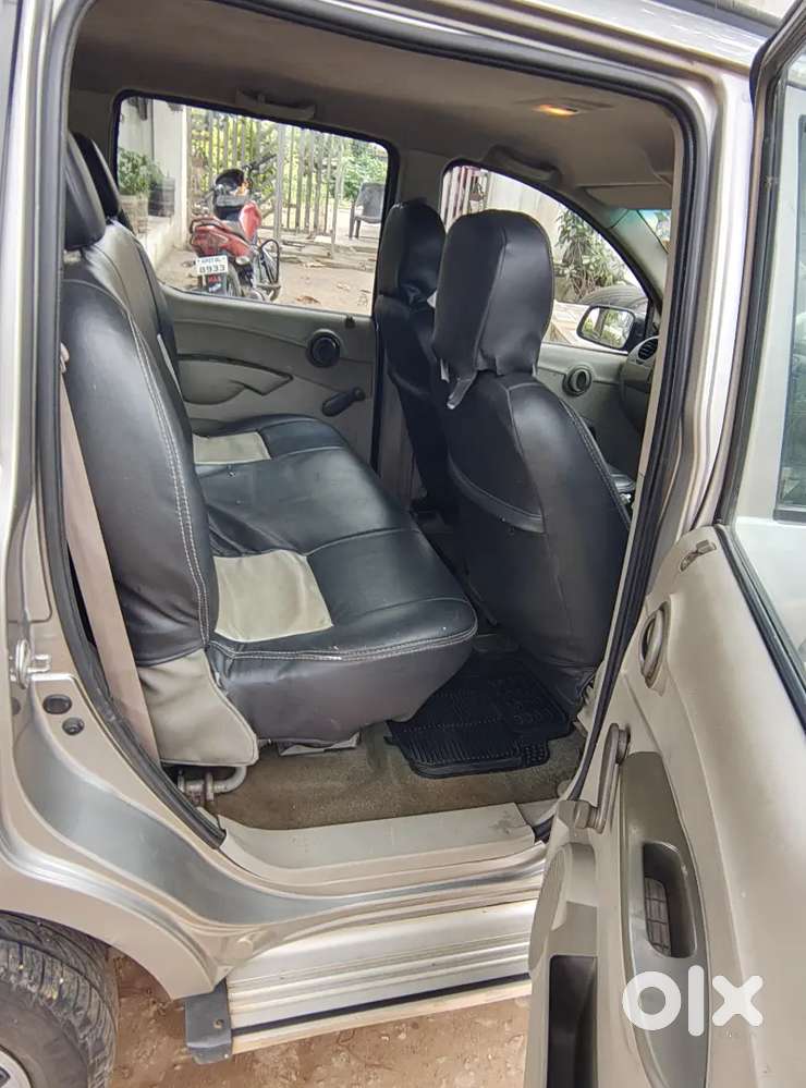 Mahindra Quanto Diesel 2013