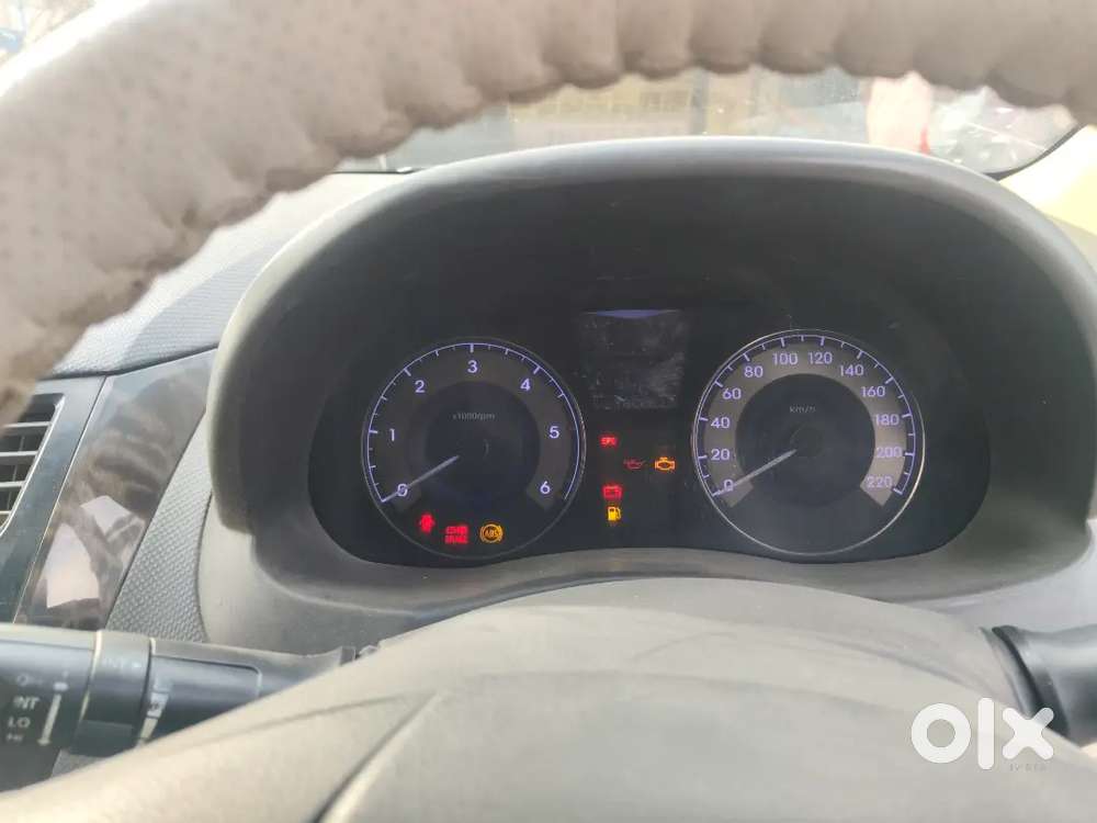 Hyundai Verna 1.6 Crdi 2013 Diesel