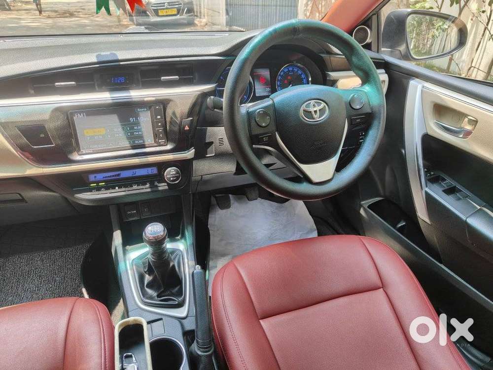 Toyota Corolla Altis 2013-2017 D-4d Gl, 2015, Diesel