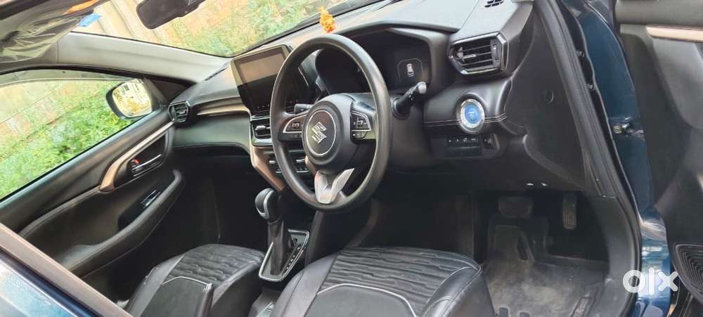 Maruti Suzuki Grand Vitara 1.5 Zeta Plus Intelligent Hybrid Ecvt, 20..