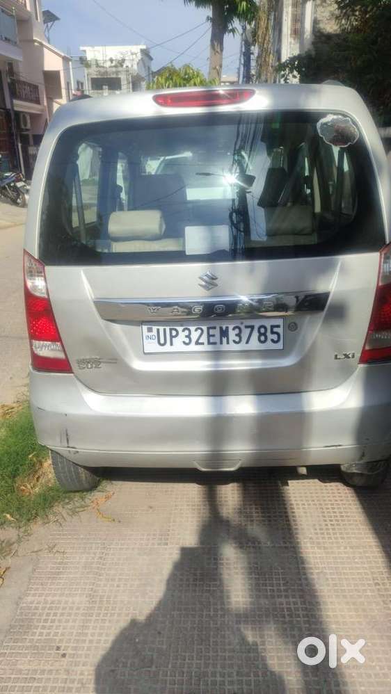 Up32em3785 Petrol Car  Model 2012