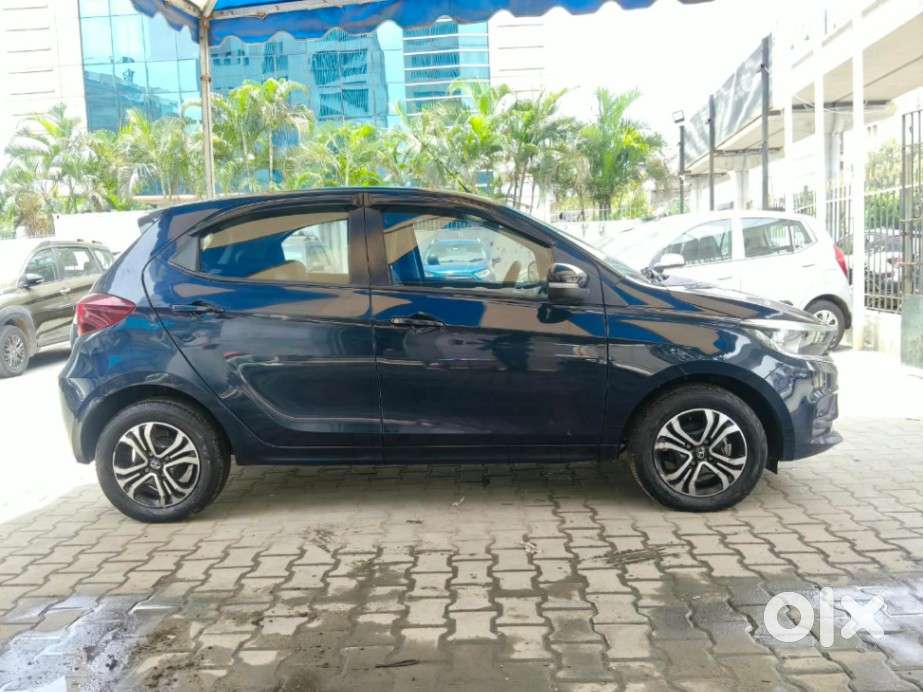 Tata Tiago 1.2 Revotron Xta, 2023, Petrol