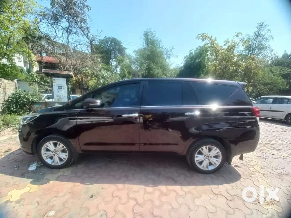 Aadi  Innova Crysta 2020 2.4 V