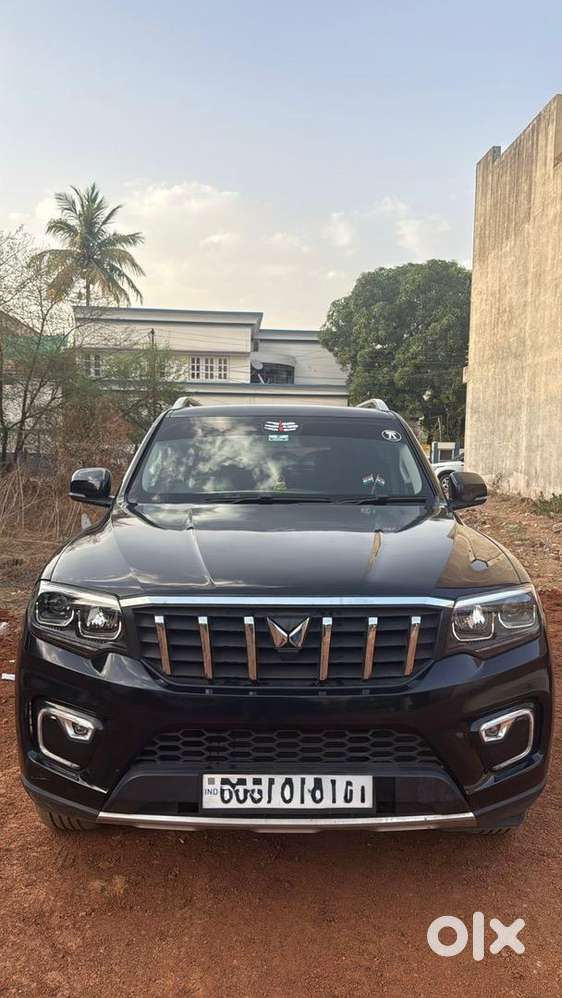 Mahindra Scorpio-n Z8 Select Diesel At  2024 Model  27,000 Km