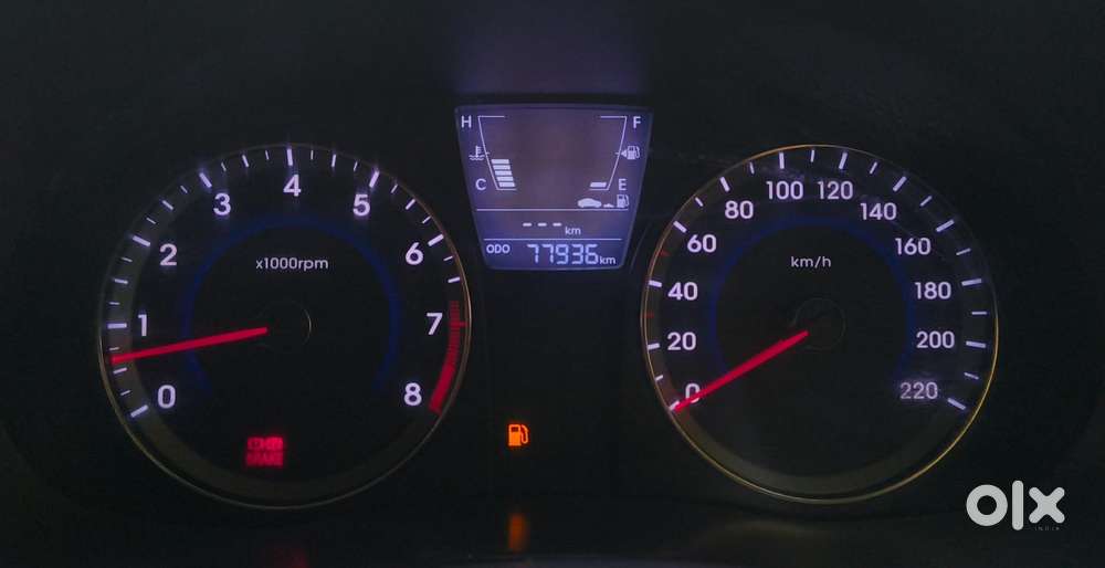 Hyundai Verna, 2012, Petrol