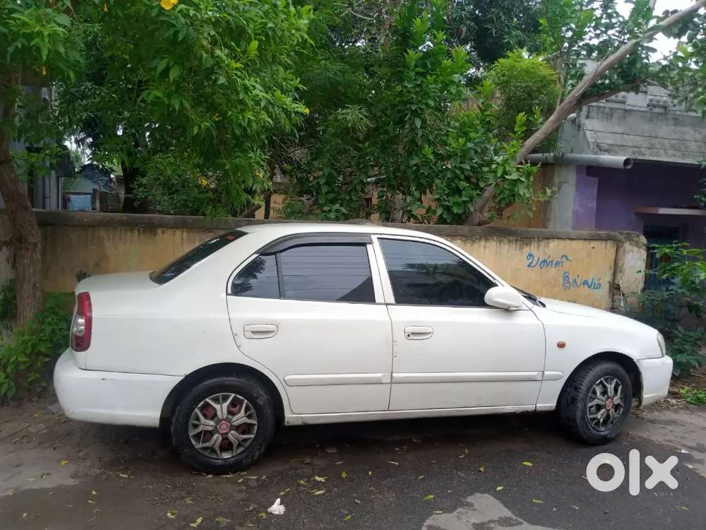 Hyundai Accent Hatchback 2013 Petrol 150000 Km Driven