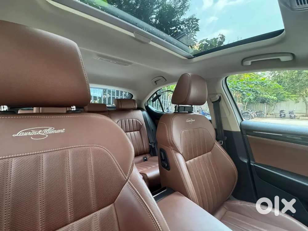 Skoda Superb 2.0 L & K November 2022