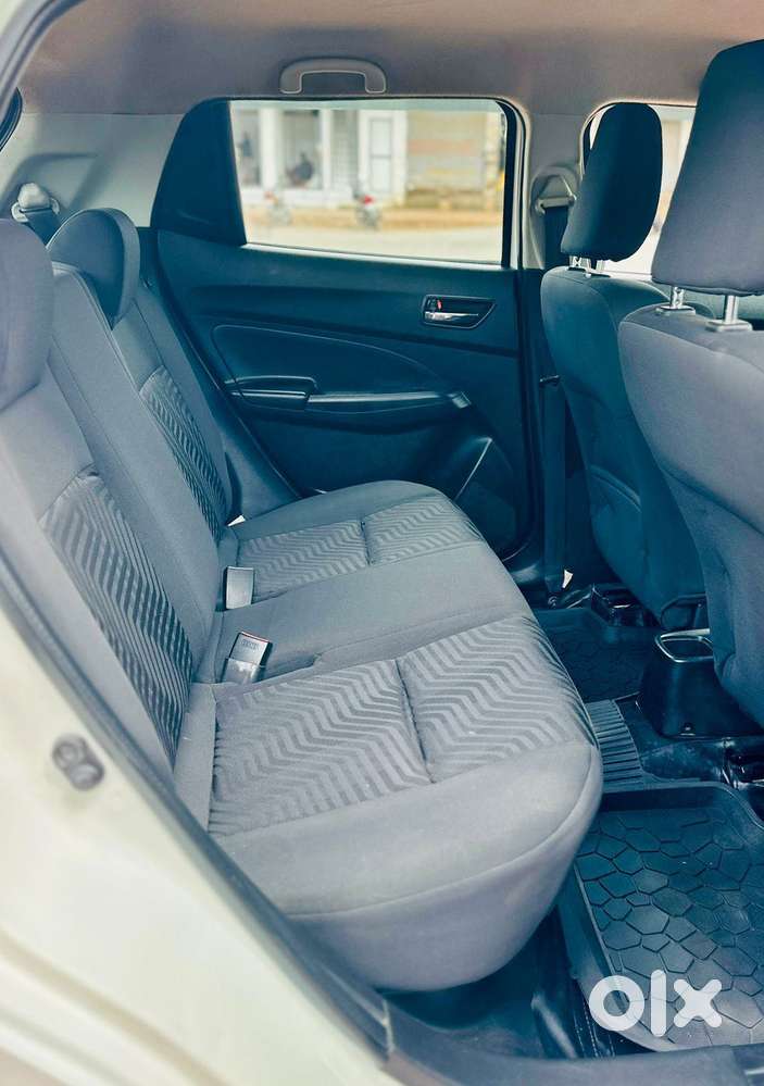 Maruti Suzuki Swift Vxi, 2020, Petrol