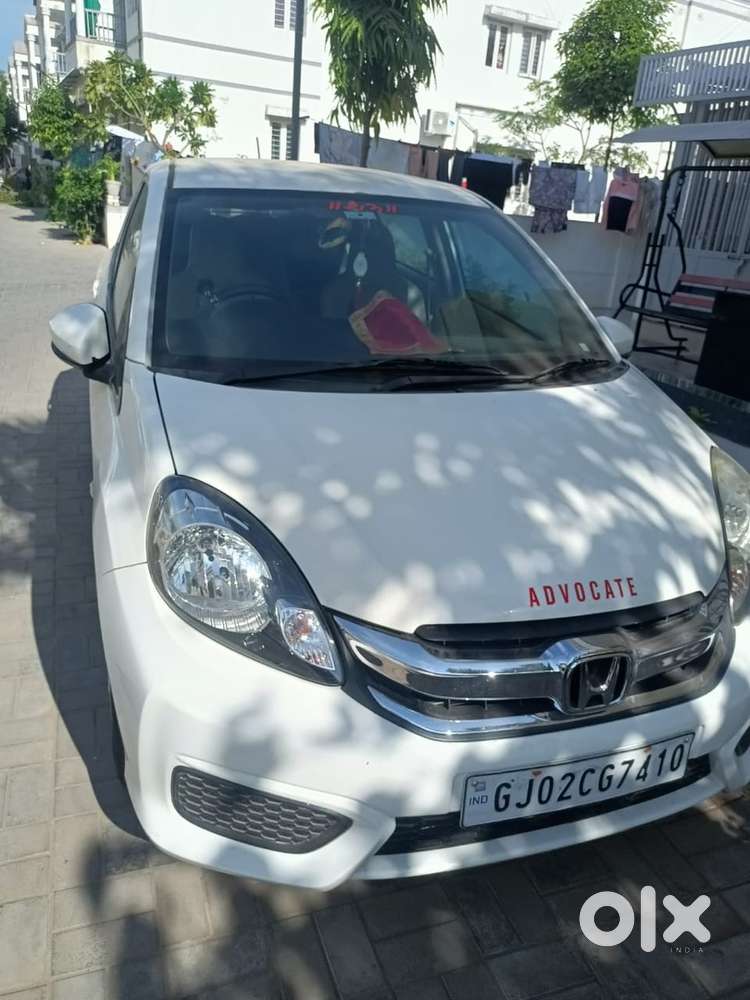 Honda Amaze 2017 Cng & Hybrids 80000 Km Driven