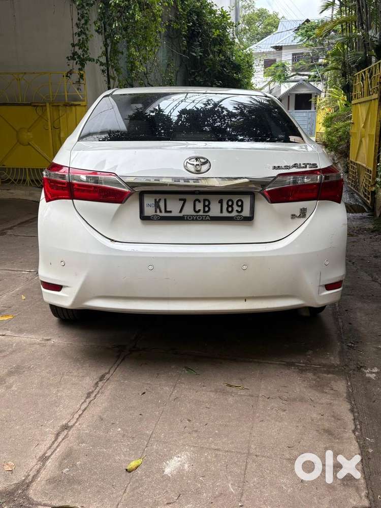 Toyota Corolla Altis 2014