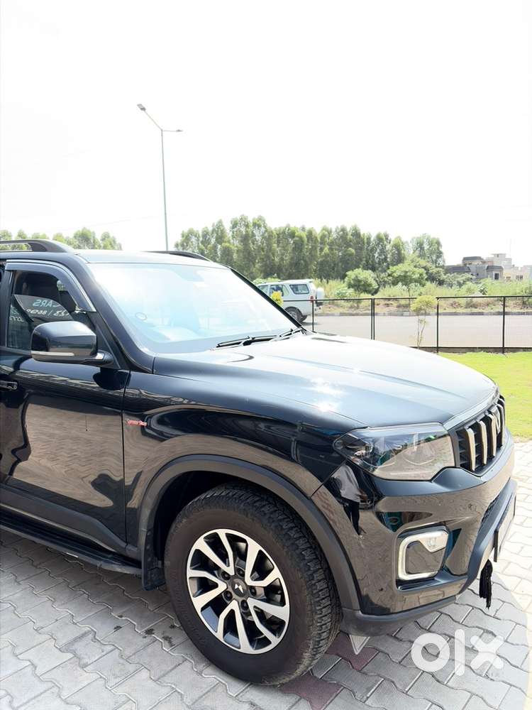 Mahindra Scorpio-n 2025 Carbon Edition