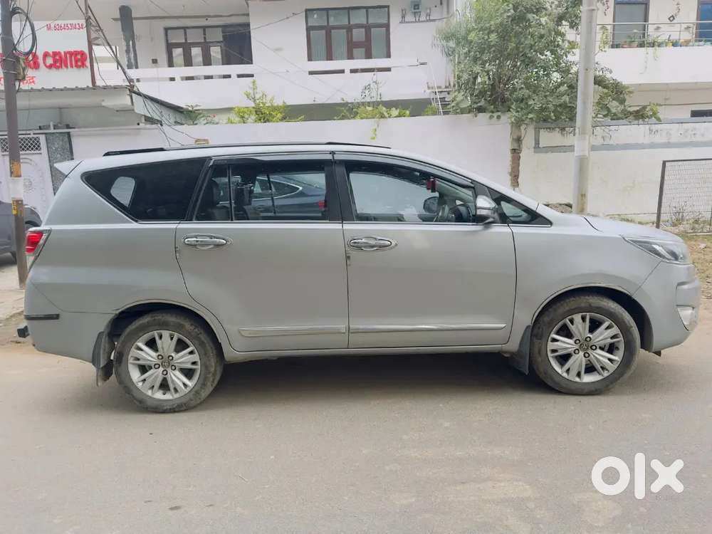 Toyota Innova Crysta 2017