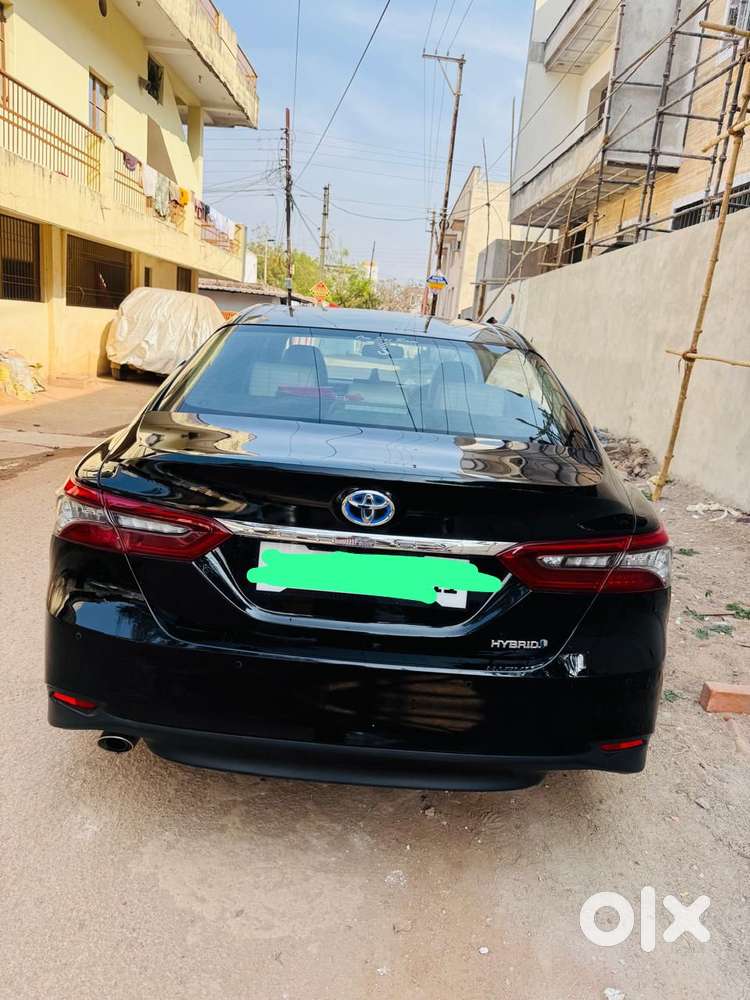 Toyota Camry Hybrid, 2023, Petrol