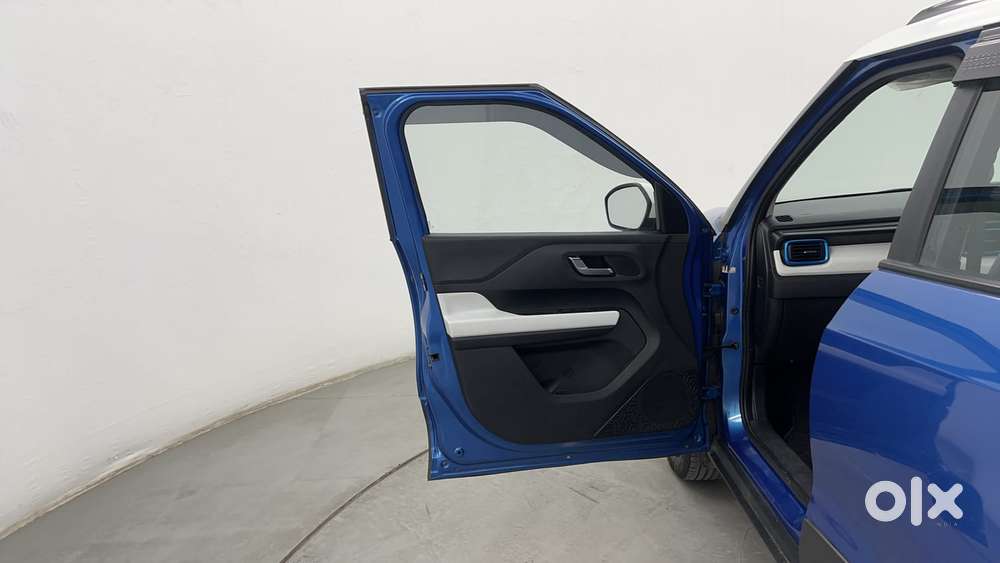 Tata Punch 1.2 Revotron Creative Dual Tone, 2021, Petrol
