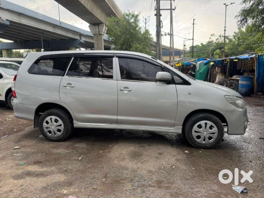 Toyota Innova 2.5 Gx 7 Str Bs-iii, 2013, Diesel