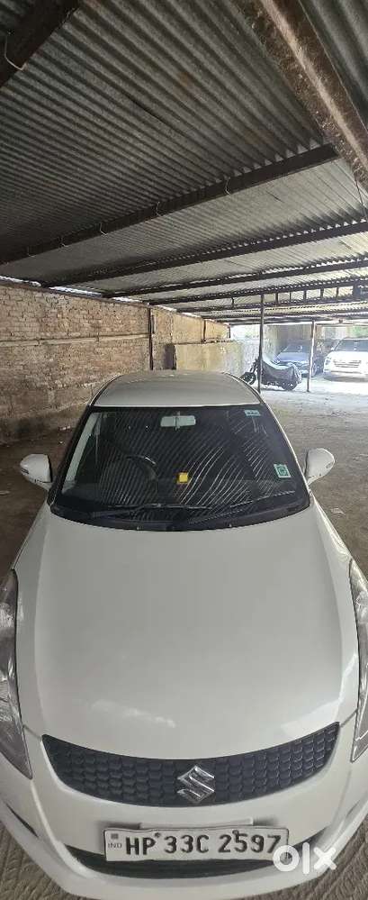 Swift Maruti 2012 Diesel 85000 Km
