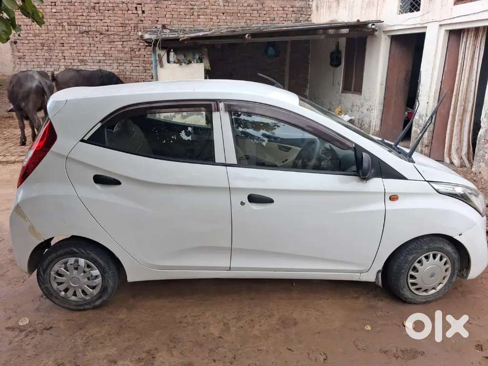 Hyundai Eon 2014 Petrol 97000 Km Driven.