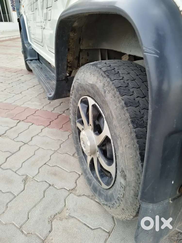Mahindra Bolero 2015