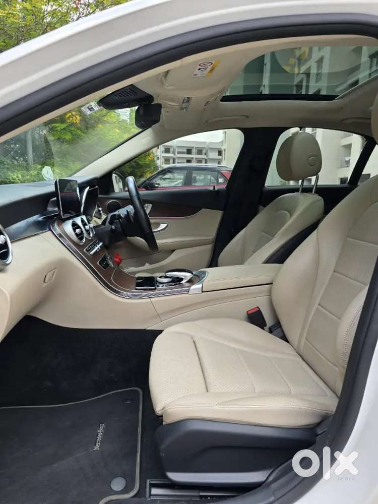 Mercedes-benz C-class 2021