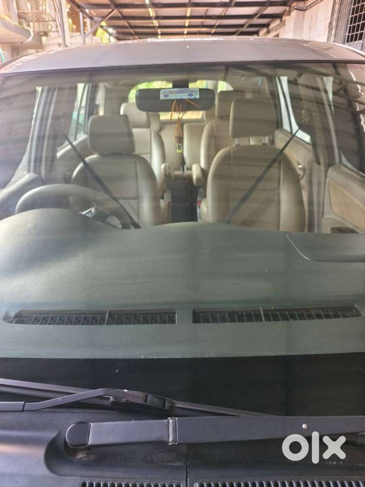 Innova 2.5v Diesel Manual Full Option
