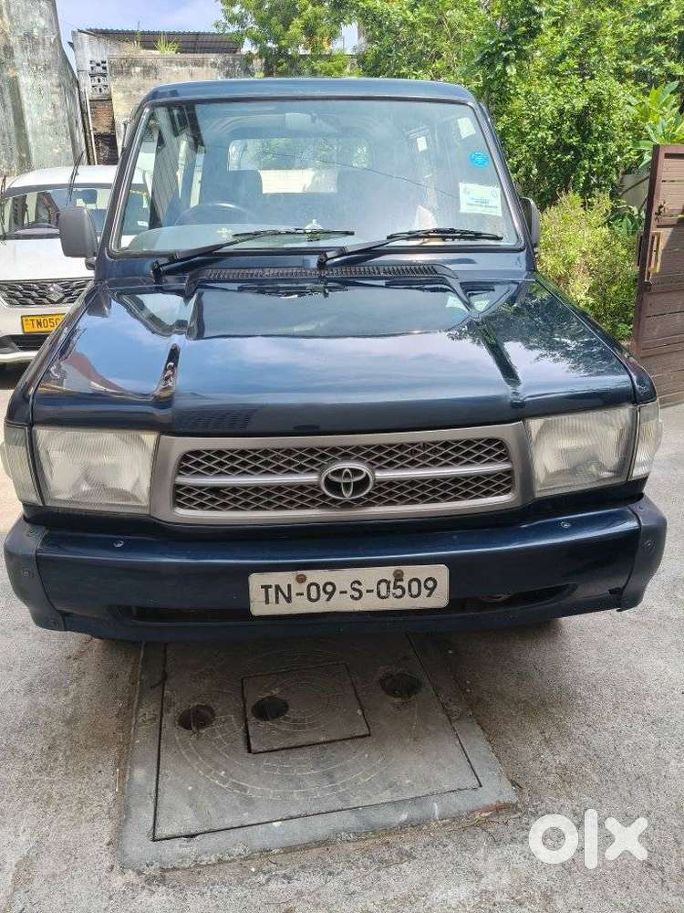 Toyota Qualis Gs C8, 2000, Diesel