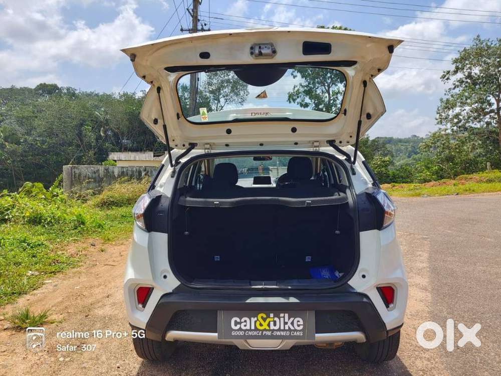 Tata Nexon 1.2 Revotron Xz Plus, 2021, Petrol