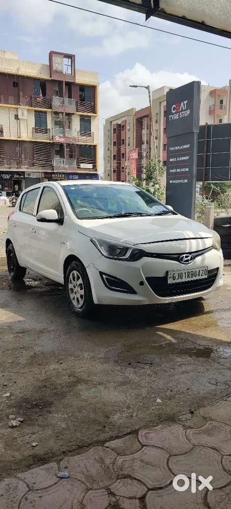 Hyundai I20 Magna 2012 Car