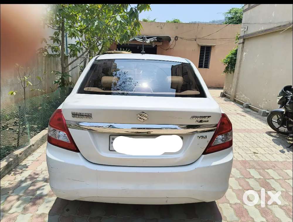 Maruti Suzuki Dzire Vxi(o)2017 Petrol 68000 Km Driven
