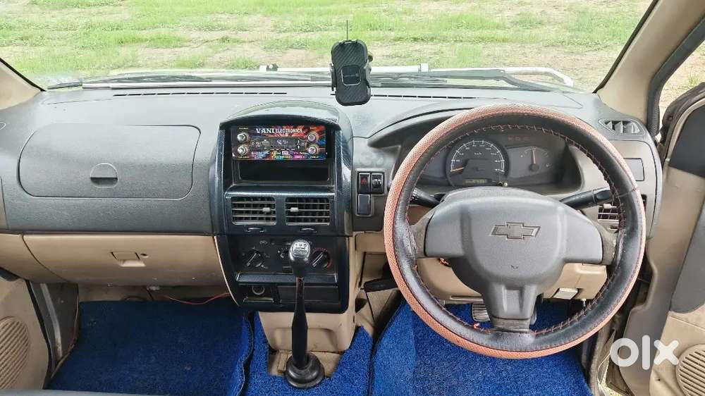 Chevrolet Tavera Neo 2014