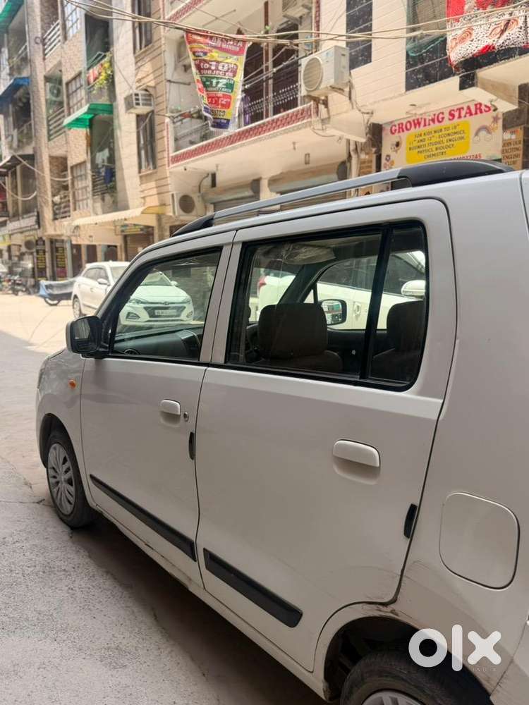 Maruti Suzuki 2011 Oct Manual , First Owner, Pure Petrol , All Orignal