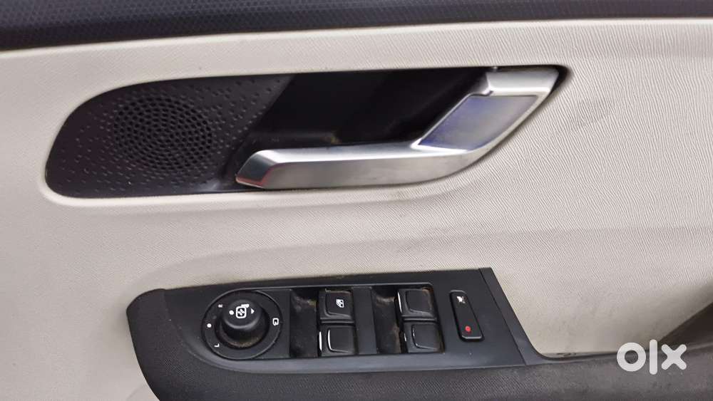 Tata Altroz Xz, 2022, Petrol