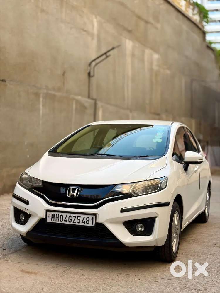 Honda Jazz 2015 Cng & Hybrids Well Maintained