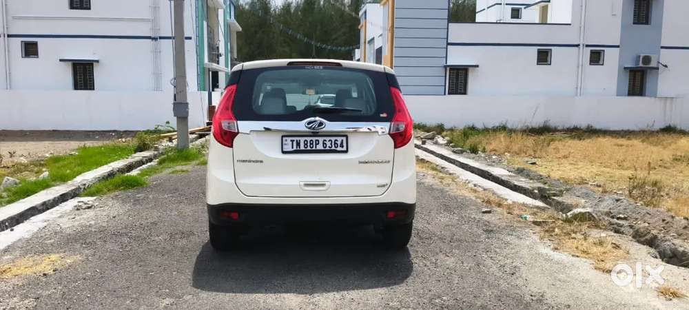 Mahindra Marazzo M4 2026 Diesel