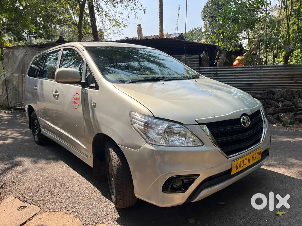 Toyota Innova 2014 Diesel Well Maintained