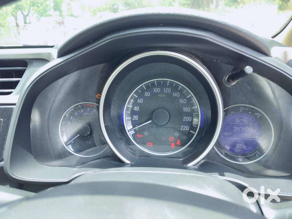 Honda Jazz V Mt Privilege, 2016, Petrol