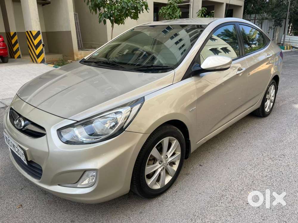 Hyundai Verna 1.6 Vtvt Sx, 2012, Petrol