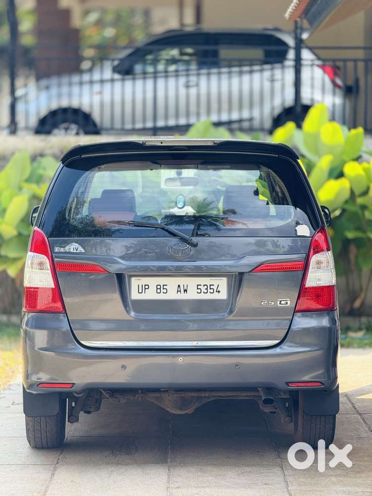 Toyota Innova 2.5 G (diesel) 8 Seater, 2016, Diesel