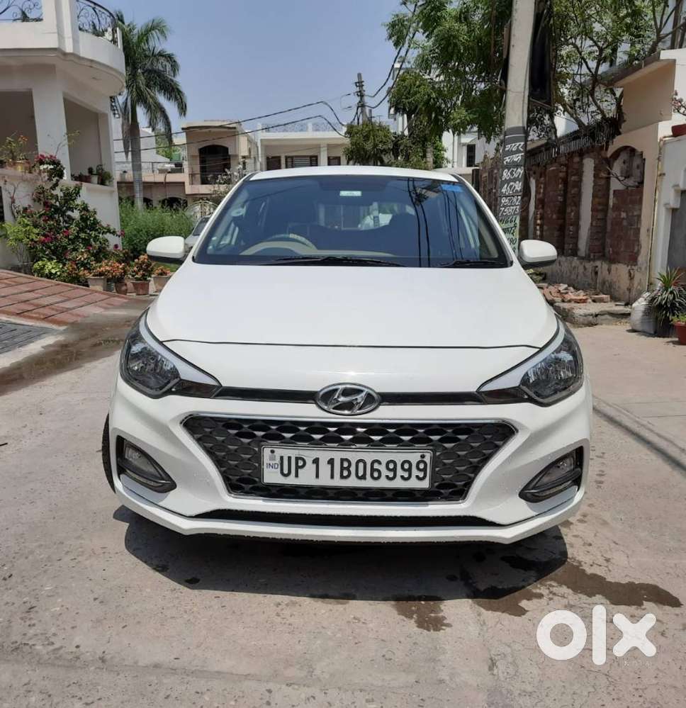Hyundai I20 Magna  Low Driven (26,000 Km)