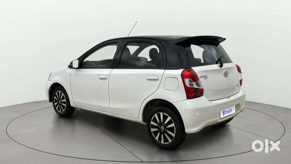 Toyota Etios Liva 1.2 Vx, 2017, Petrol