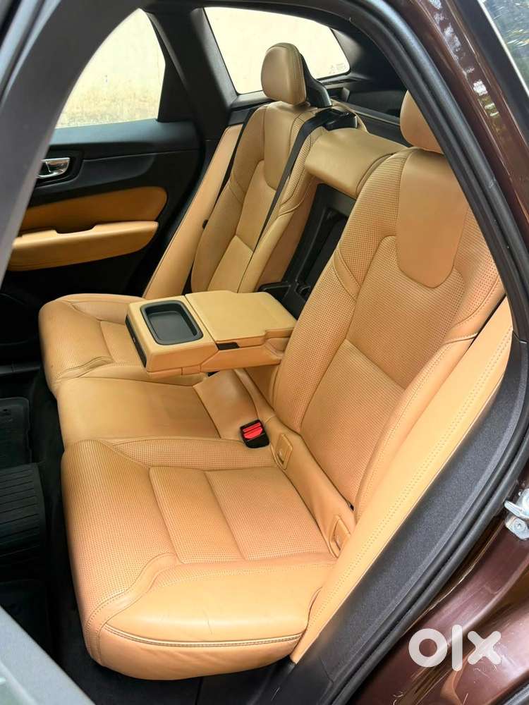 Volvo Xc60 D5 Inscription, 2019, Diesel