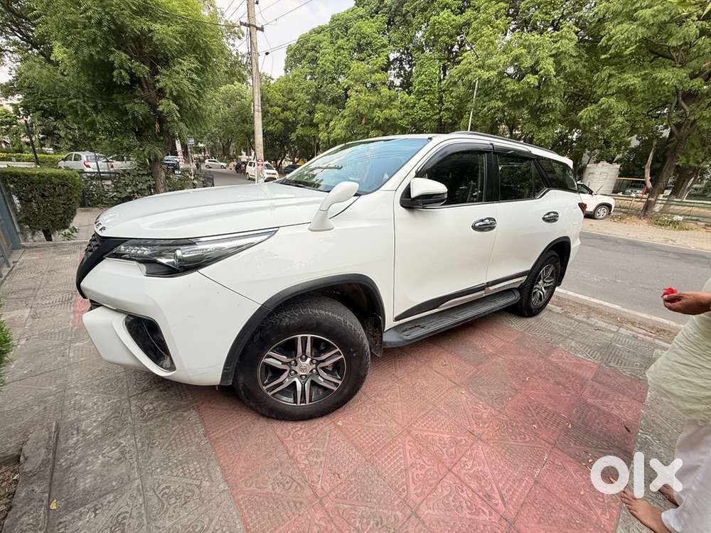 Toyota Fortuner Diesel 2019