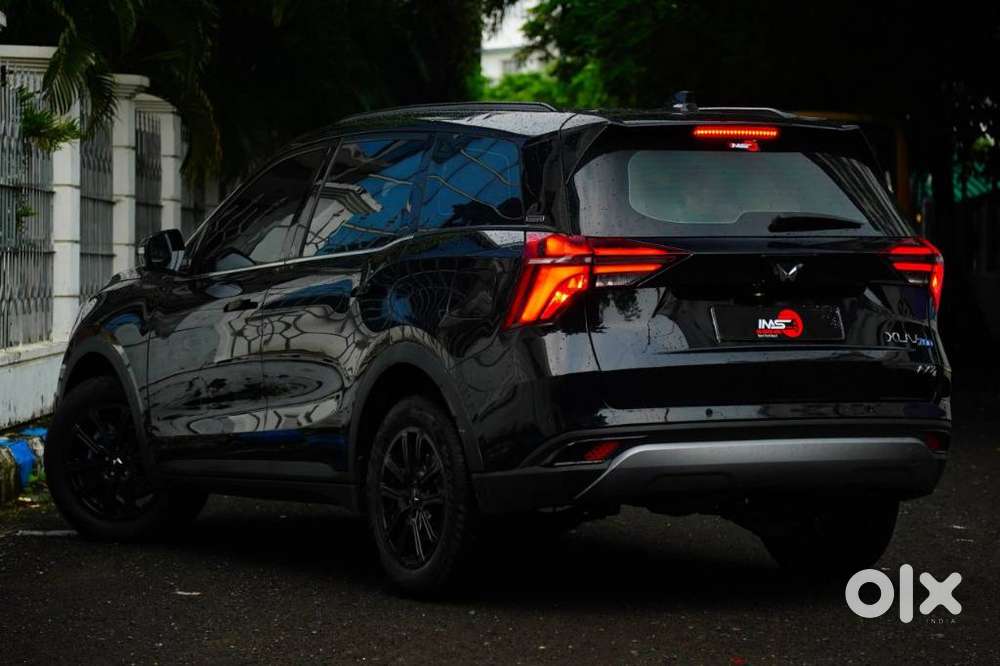 Mahindra Xuv700 2.2 Ax 7 Diesel Mt Luxury Pack Str, 2026, Diesel