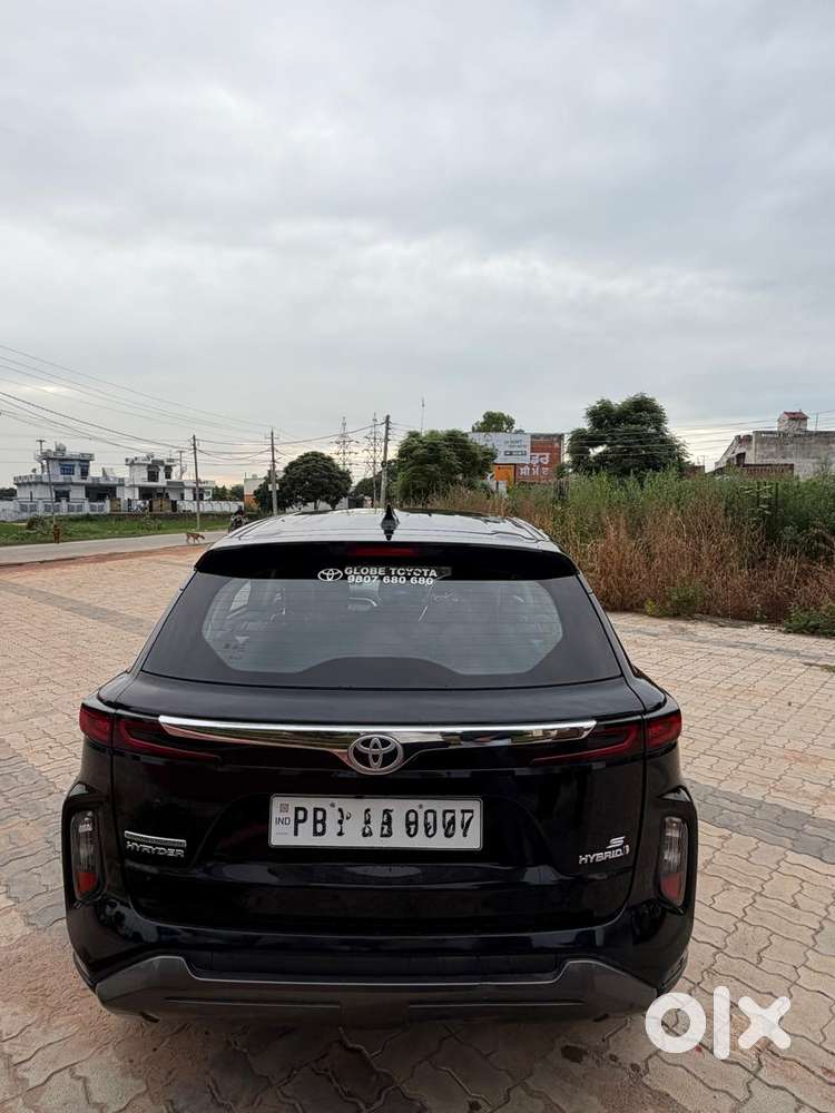 Toyota Urban Cruiser Hyryder 1.5 S Hybrid, 2023, Petrol