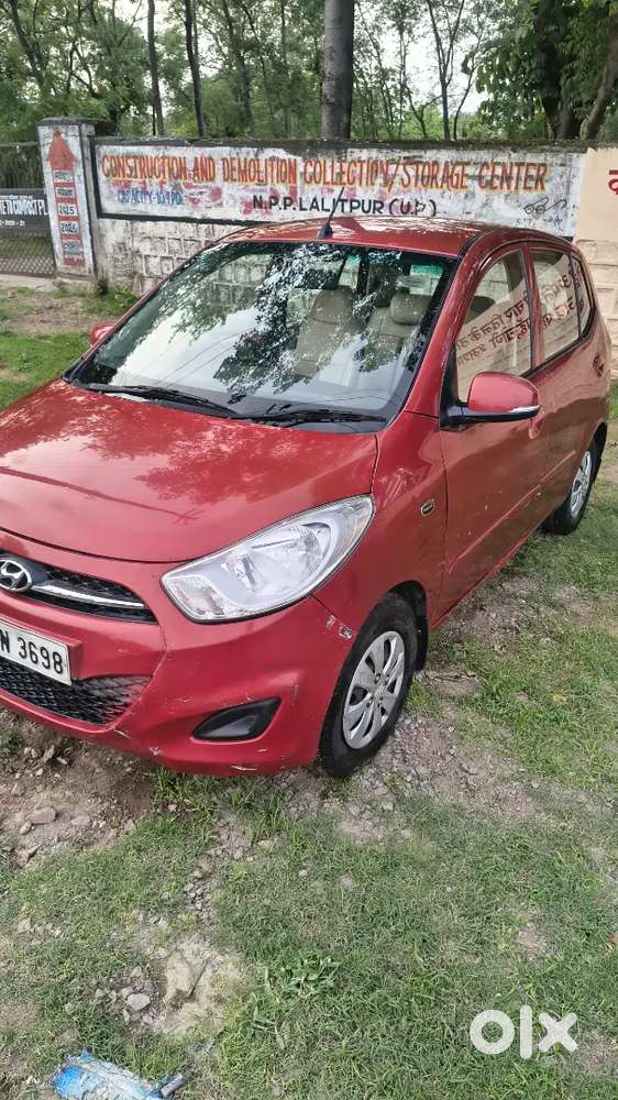 Hyundai I10 Sportz 2012 Model
