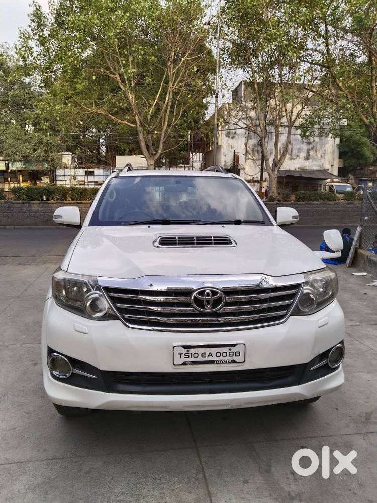 Toyota Fortuner 3.0 4x4 Manual, 2014, Diesel