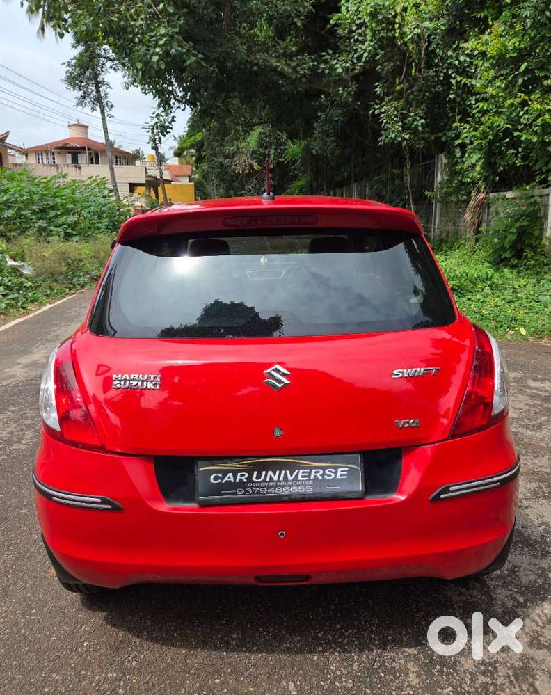 Maruti Suzuki Swift Vxi + Manual, 2017, Petrol