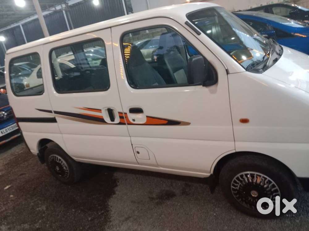 Maruti Suzuki Eeco 5 Str Ac (o), 2021, Petrol