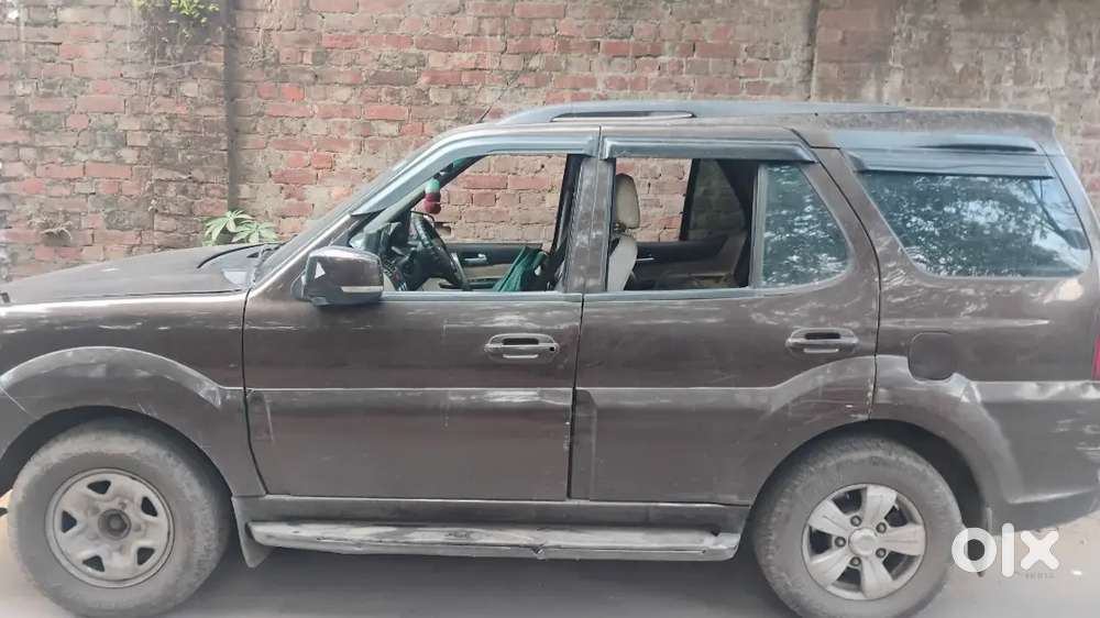 Tata Safari Storme 2013 Diesel Good Condition