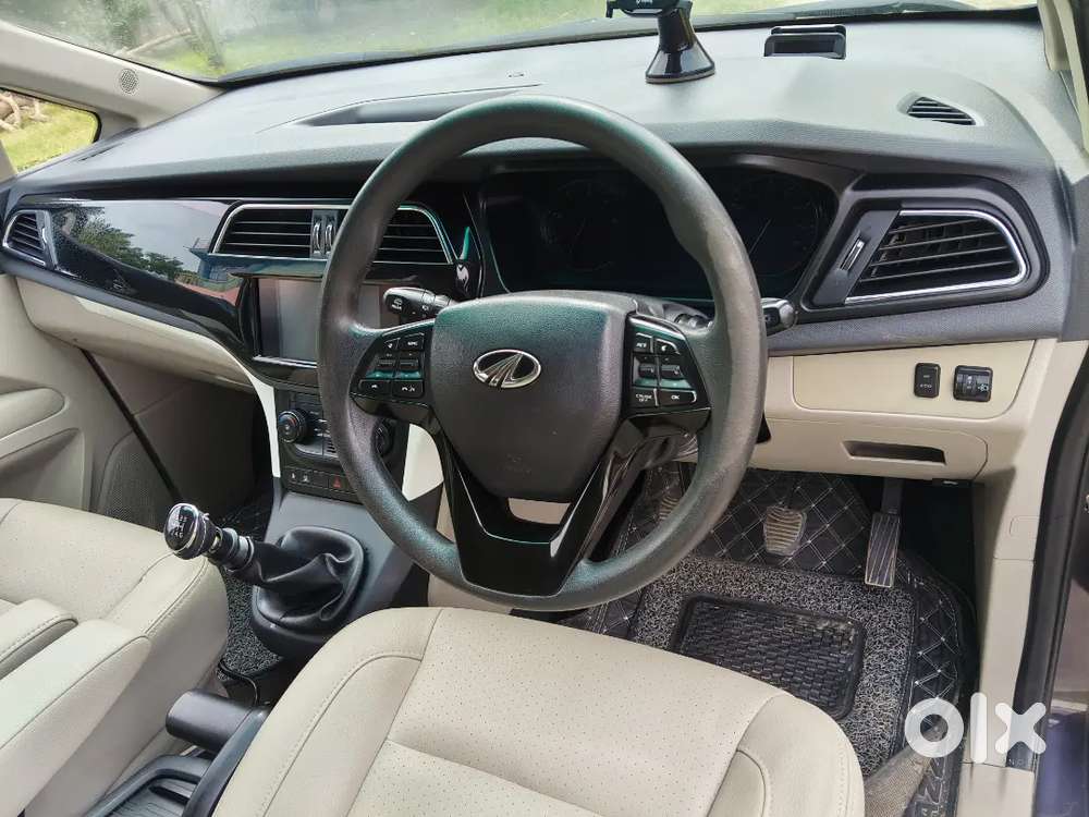Mahindra Marazzo 2019