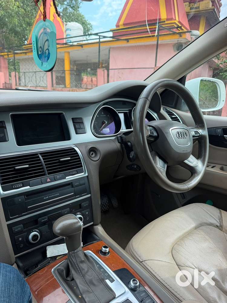 Audi Q7 2013 Diesel 82000 Km Driven